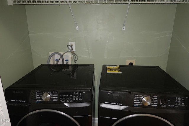 114 Calebra Way, Cary, NC 27519 - laundry room featuring independent washer and dryer