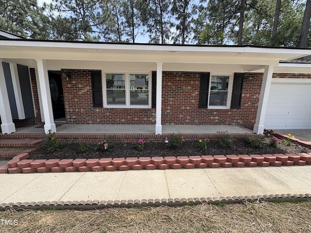6905 Pine Creek Ct, Fayetteville, NC 28314 - photo 3