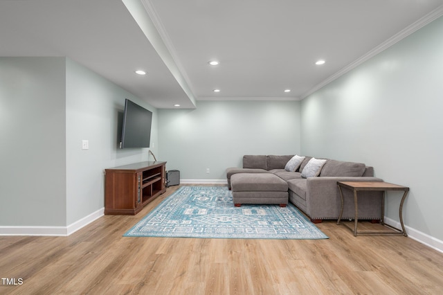 1822 Routh Rd, Burlington, NC 27217 - living area featuring recessed lighting, light wood finished floors, crown molding, and baseboards