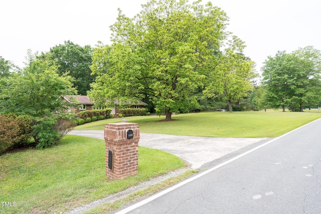 1822 Routh Rd, Burlington, NC 27217 - view of grassy yard featuring view of wooded area