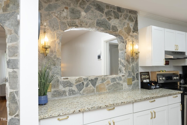 106 E Club Blvd, Durham, NC 27704 - kitchen featuring under cabinet range hood, range with electric stovetop, white cabinets, arched walkways, and crown molding