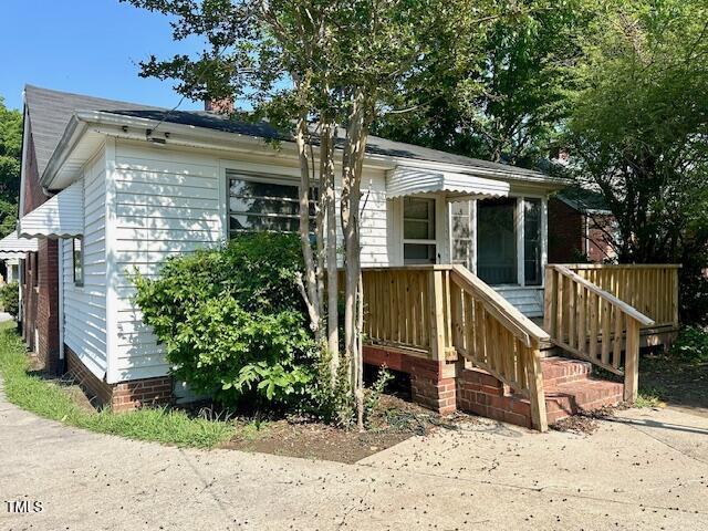 3810 Pendergrass St, Durham, NC 27704 - view of front facade