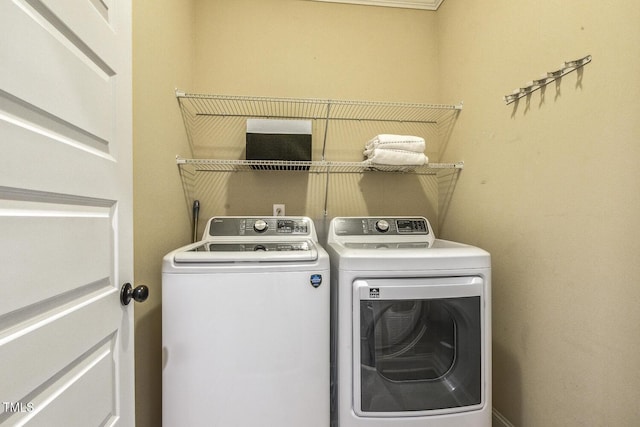 347 Country Mill Way, Fuquay Varina, NC 27526 - laundry room featuring separate washer and dryer