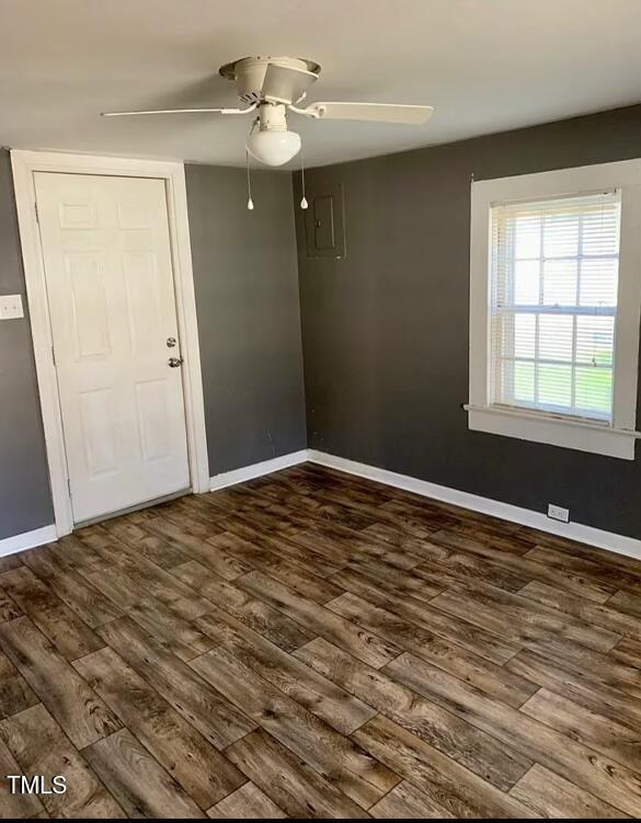 207 2nd St, Erwin, NC 28339 - photo 4