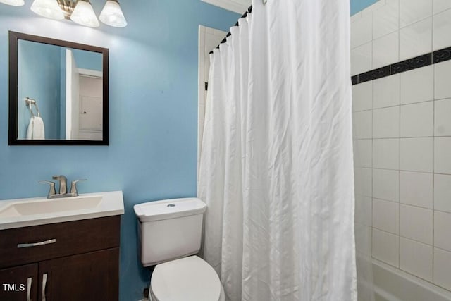 4021 Chaucer Dr, Durham, NC 27705 - full bath featuring vanity, toilet, and shower / bath combo