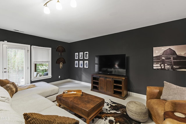 222 Ashton Hall Ln, Raleigh, NC 27609 - living area with baseboards