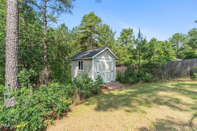 550 Spring Flowers Dr, Cameron, NC 28326 - view of yard