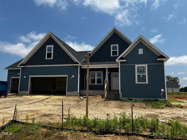 129 Retreat Run, Smithfield, NC 27577 - craftsman house with covered porch and a garage