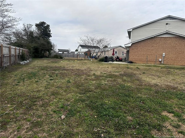 6532 Kemper Ct, Fayetteville, NC 28303 - view of yard with a patio