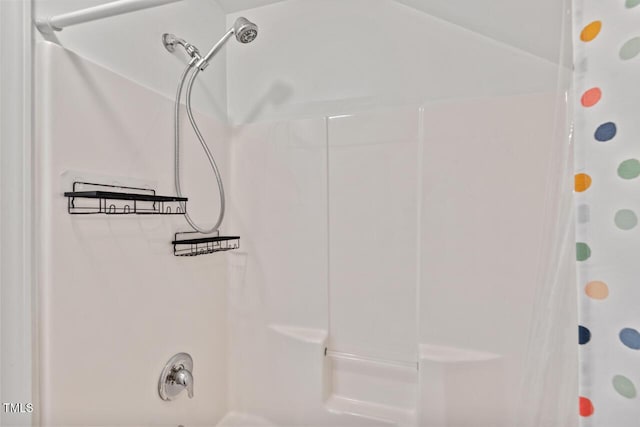 1612 Old Bramble Ln, Fuquay Varina, NC 27526 - full bath with shower / bath combo