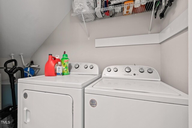 411 Buxton St, Durham, NC 27713 - laundry room featuring washer and dryer