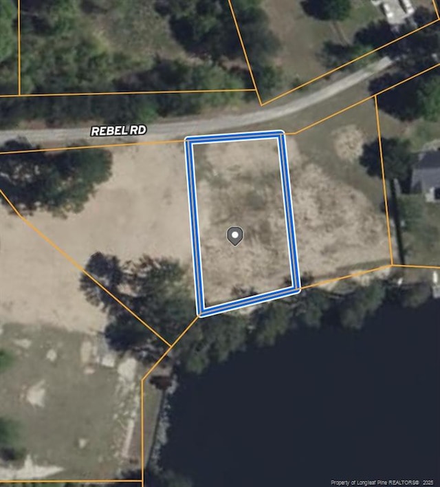 3964 Rebel Rd, Linden, NC 28356