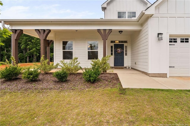 25 Vast View Way, Youngsville, NC 27596 - view of front of house with board and batten siding and a front lawn