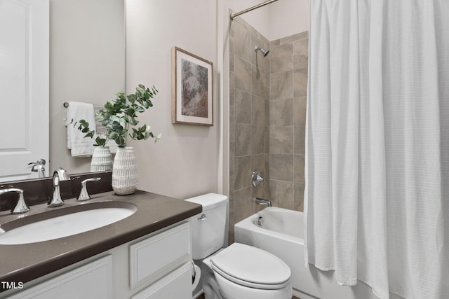 728 Peninsula Forest Pl, Cary, NC 27519 - full bathroom featuring shower / bath combo with shower curtain and vanity