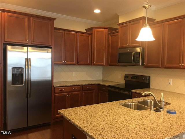 921 Rosepine Dr, Cary, NC 27519 - kitchen with stainless steel appliances, a sink, a peninsula, crown molding, and light stone countertops