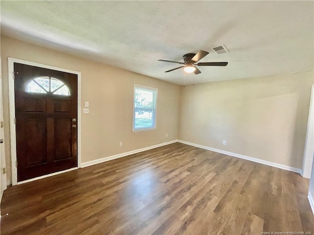 5929 Spinner Rd, Hope Mills, NC 28348 - photo 2