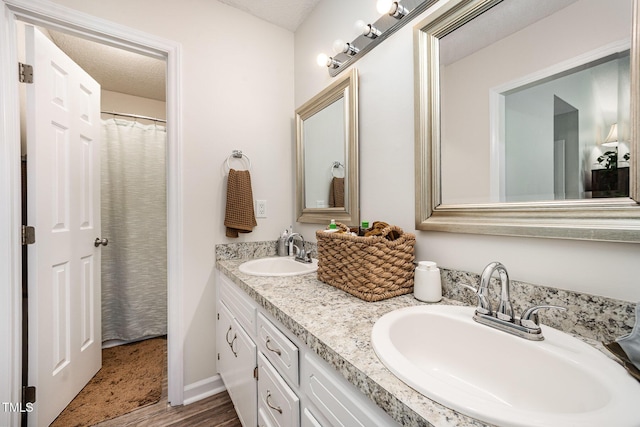 701 Creekside Dr, Clayton, NC 27520 - bathroom featuring double vanity