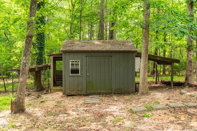 120 Polks Landing Rd, Chapel Hill, NC 27516 - view of shed featuring a view of trees