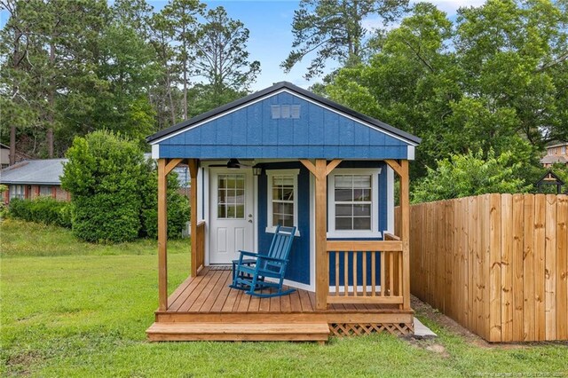 701 Dandridge Dr, Fayetteville, NC 28304 - view of outdoor structure