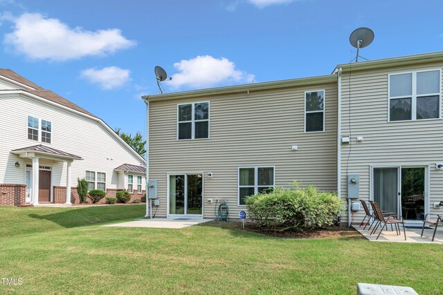8111 Yaxley Hall Dr, Raleigh, NC 27616 - photo 37