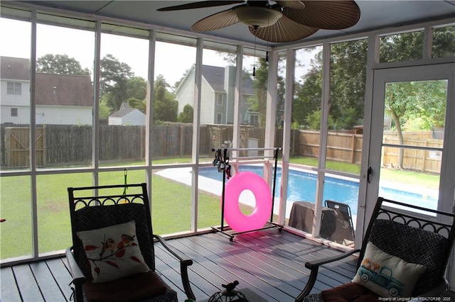 1955 Fairforest Dr, Fayetteville, NC 28304 - sunroom featuring ceiling fan