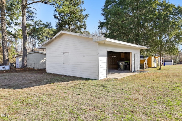 1246 NC-27, Benson, NC 27504 - view of garage