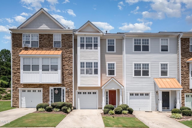 1527 Haywards Heath Ln, Apex, NC 27502 - photo 1