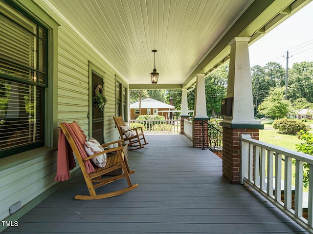 714 Spring Ln, Sanford, NC 27330 - photo 3