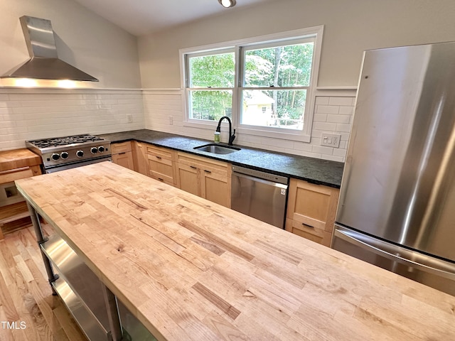 8116 Reynard Rd, Chapel Hill, NC 27516 - photo 9