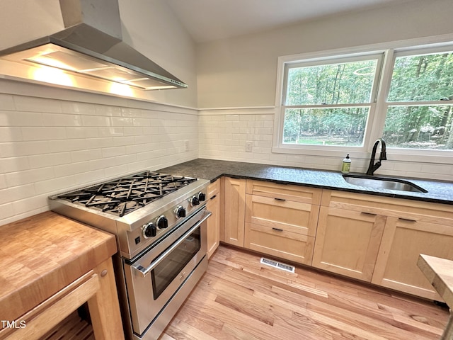8116 Reynard Rd, Chapel Hill, NC 27516 - photo 5
