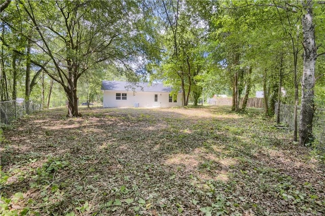 6263 Stoney Point Loop, Fayetteville, NC 28306 - view of yard