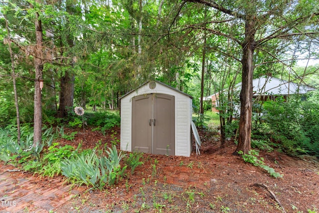 7 Woodward Way, Chapel Hill, NC 27516 - view of shed
