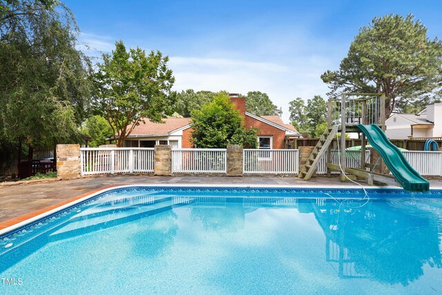 821 Woodburn Rd, Raleigh, NC 27605 - photo 35