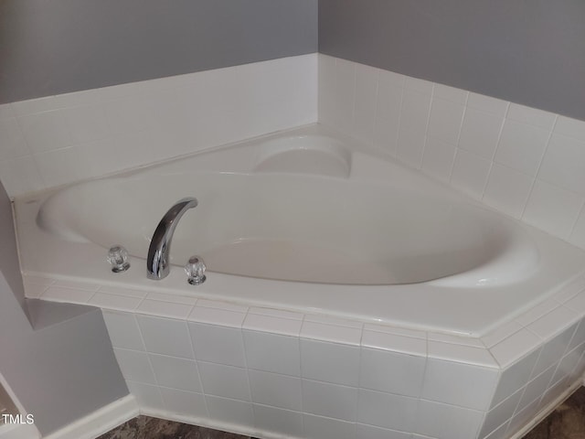 5126 Thornton Knoll Way, Raleigh, NC 27616 - bathroom featuring a garden tub