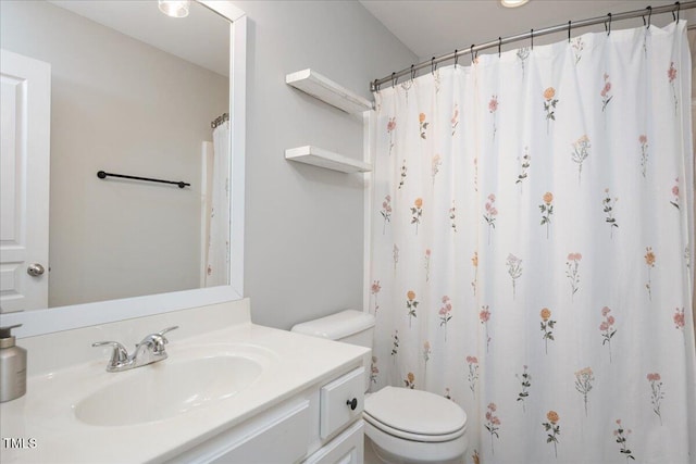 4826 Sir Duncan Way, Raleigh, NC 27612 - full bath with vanity and a shower with curtain