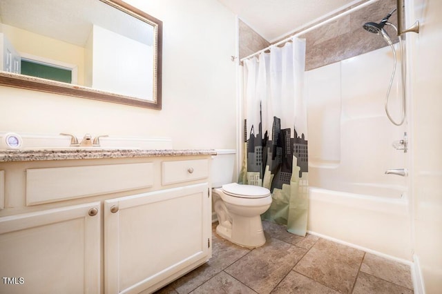 6767 Cedar Chest Ct, Fayetteville, NC 28314 - full bathroom featuring toilet, vanity, and shower / tub combo with curtain