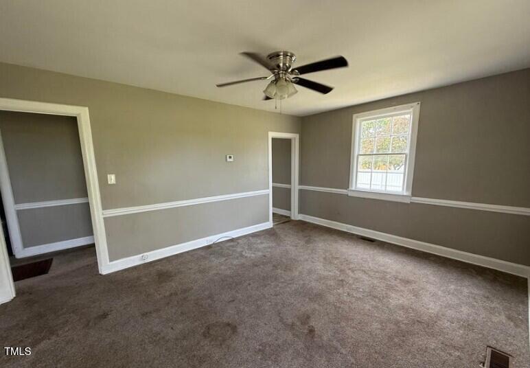 8714 Tyson Farm Rd, Stantonsburg, NC 27883 - photo 4