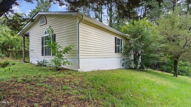 2396 Spring Valley Rd, Henderson, NC 27537 - view of home's exterior featuring a lawn