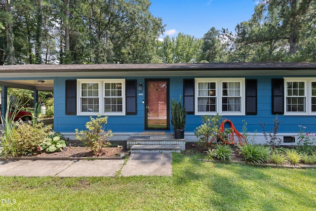 509 Forest Ridge Rd, Garner, NC 27529 - view of front of house featuring a front yard and crawl space