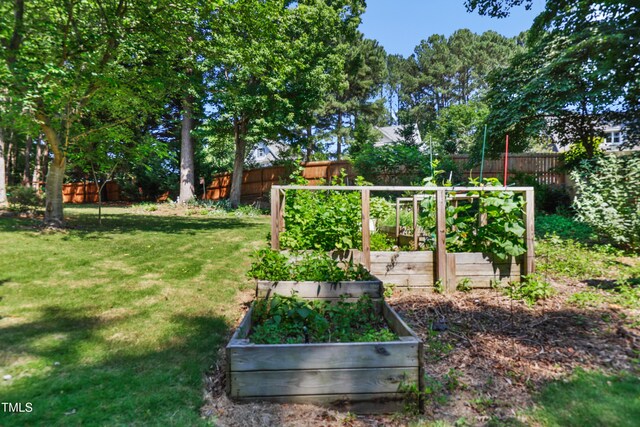 104 Shady Ridge Ct, Apex, NC 27502 - view of yard with a vegetable garden