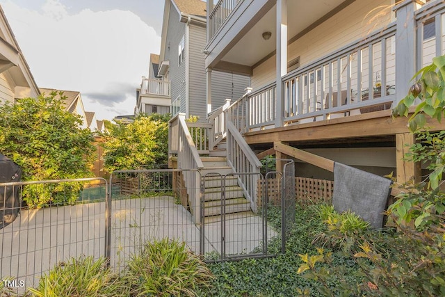 1624 Tunnel St, Wendell, NC 27591 - surrounding community with stairway
