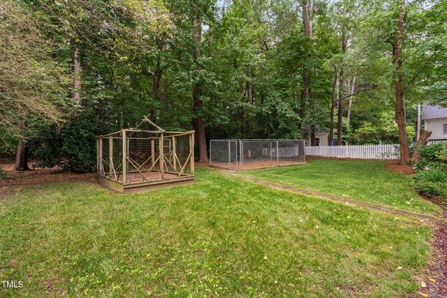 2724 Glastonbury Rd, Apex, NC 27539 - view of yard