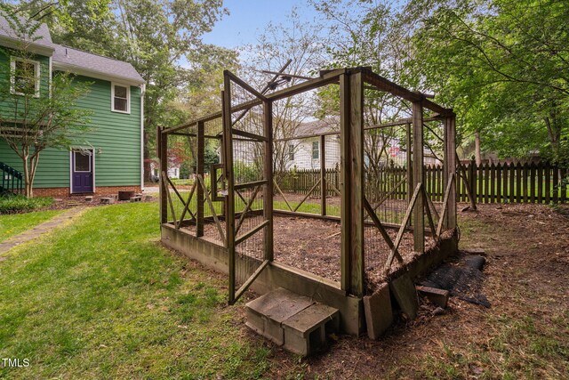 2724 Glastonbury Rd, Apex, NC 27539 - view of yard