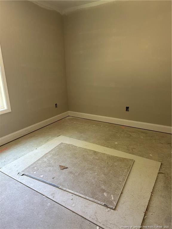 6207 Glenlea Cir, Fayetteville, NC 28314 - unfurnished room featuring baseboards