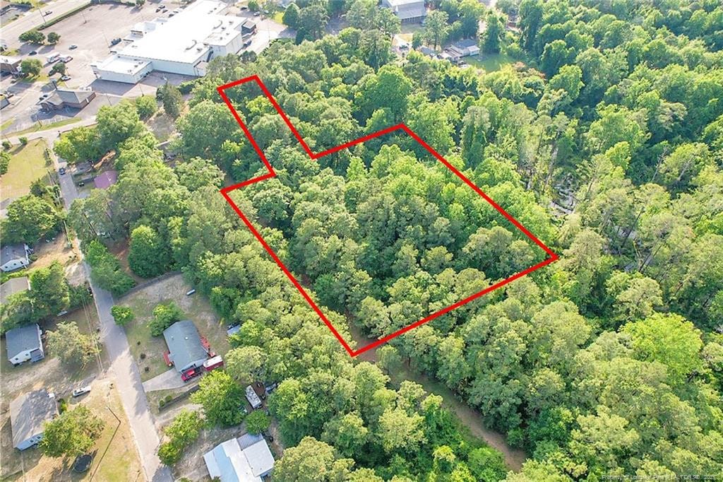 Davis St, Hope Mills, NC 28371