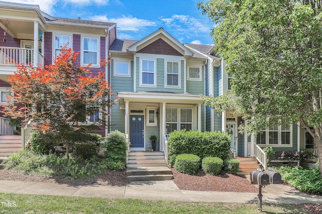 412 Heritage Village Ln, Apex, NC 27502 - multi unit property featuring a shingled roof