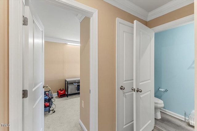 1004 Bridgewater Dr, Durham, NC 27704 - hall featuring crown molding and baseboards