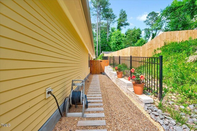 2975 Carolyn Dr, Durham, NC 27703 - photo 28