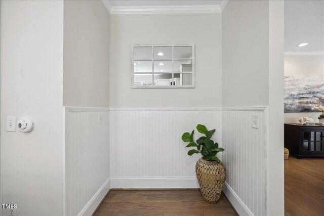 2725 Rosedale Ave, Raleigh, NC 27607 - detailed view of a wainscoted wall, crown molding, wood finished floors, and recessed lighting