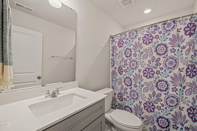 5430 Crescent Square St, Raleigh, NC 27616 - full bathroom with toilet, vanity, recessed lighting, and curtained shower